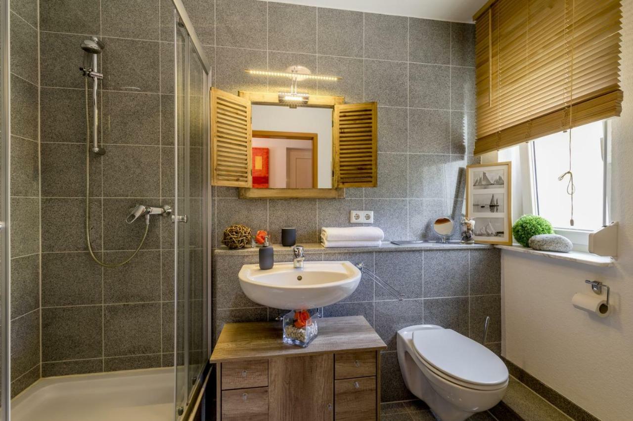 Auszeit - Art & Design Ferienapartment Bad Endbach Exterior foto